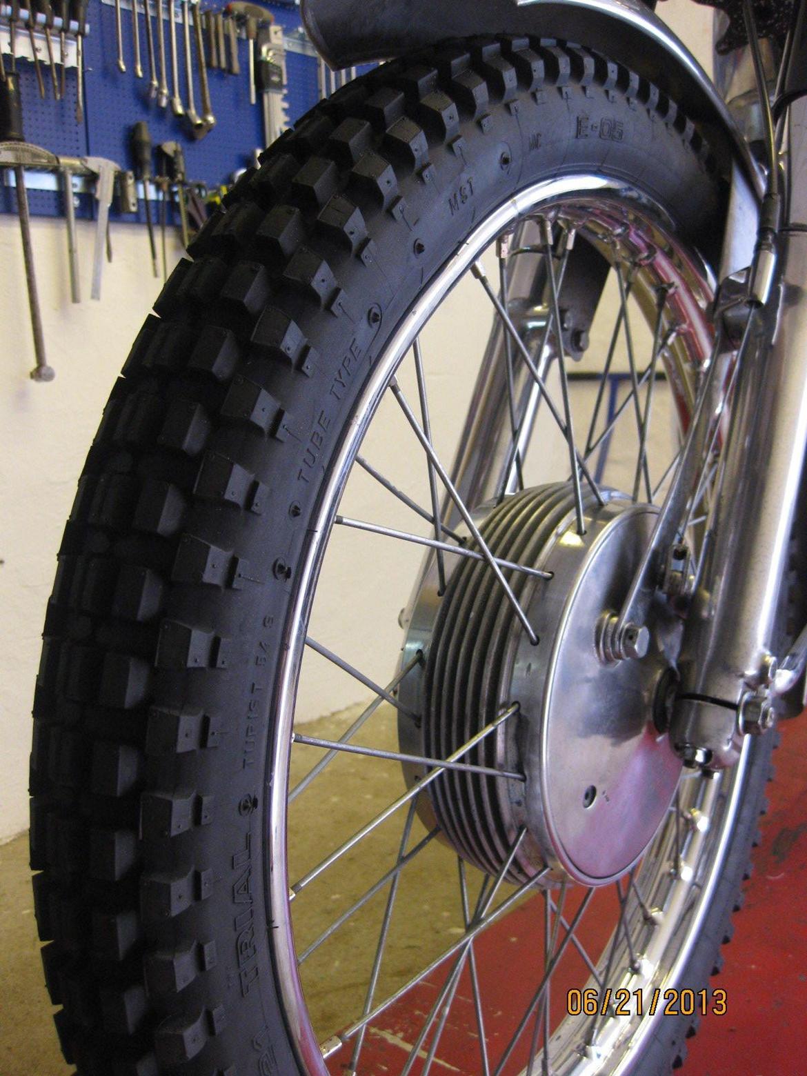 Matchless G80CS "Competition Scrambler" - Rigtige mænd bruger knopper ;-) billede 13