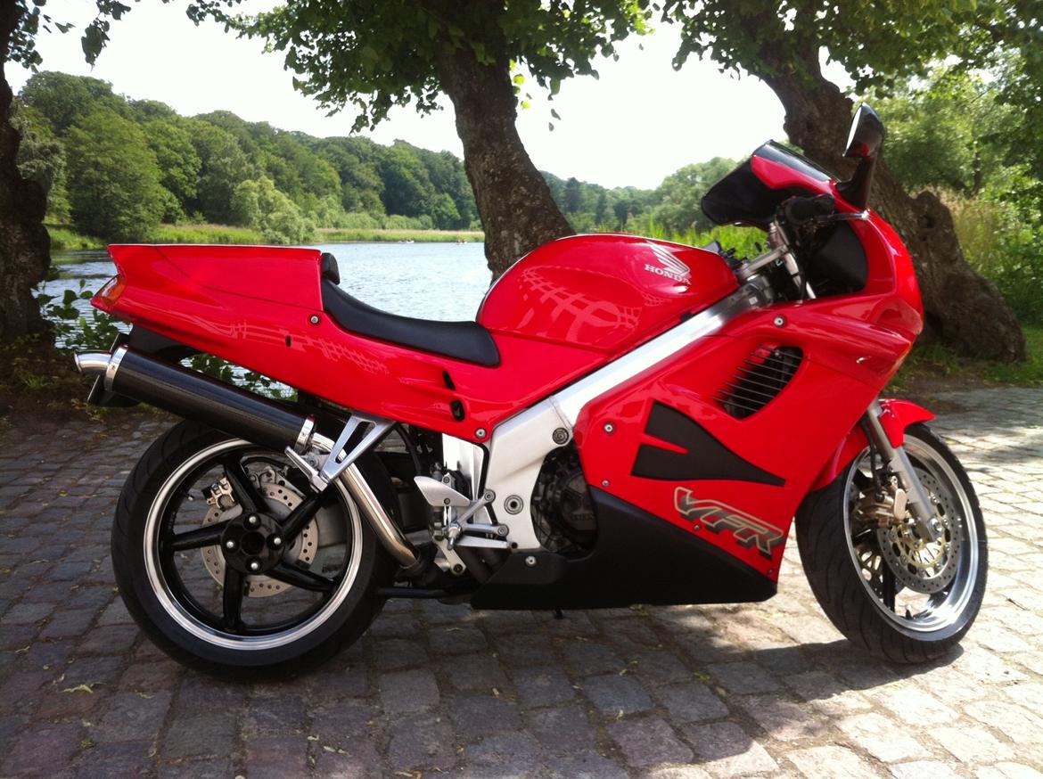 Honda VFR 750 RC36-2 billede 1