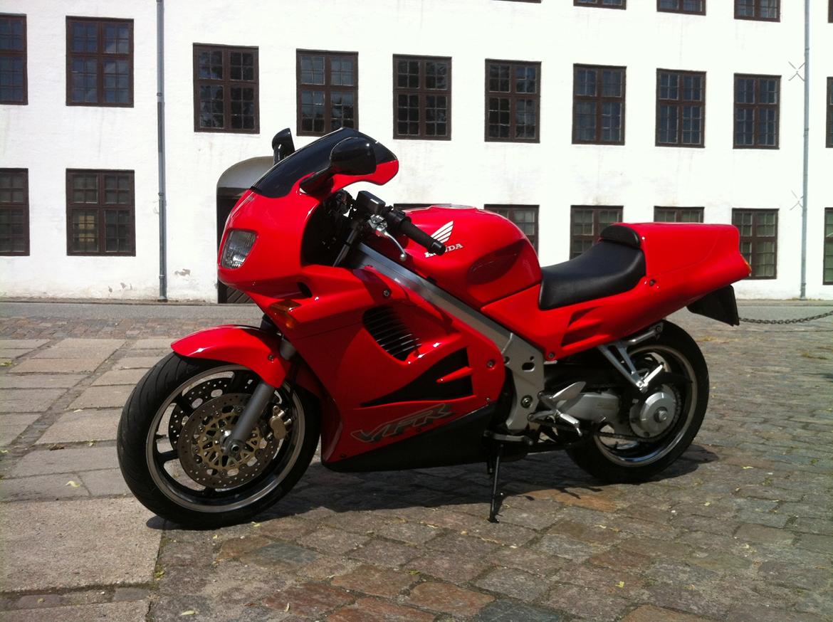 Honda VFR 750 RC36-2 billede 5