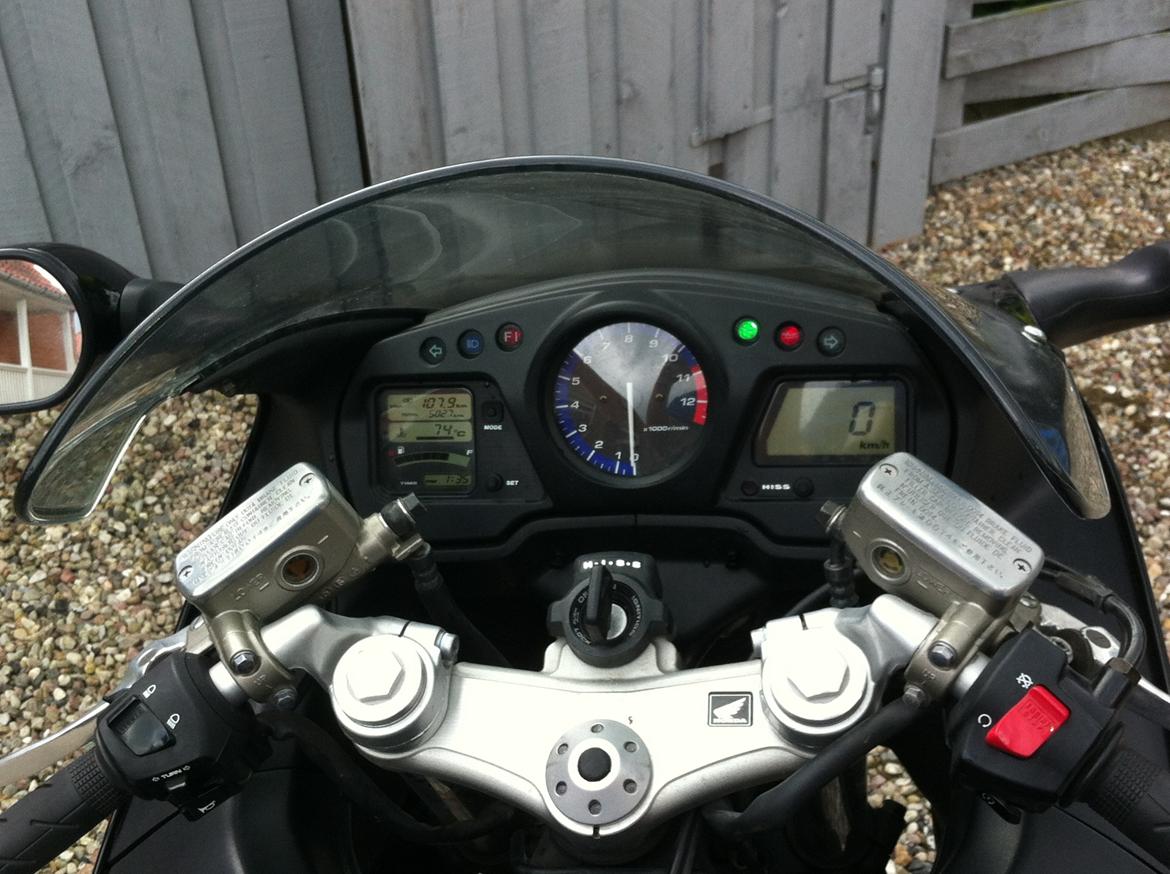 Honda cbr 1100 Super blackbird billede 8