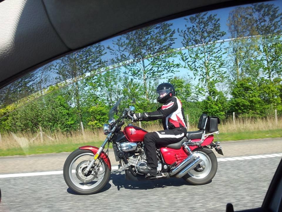 Honda vf 700 super magna billede 1