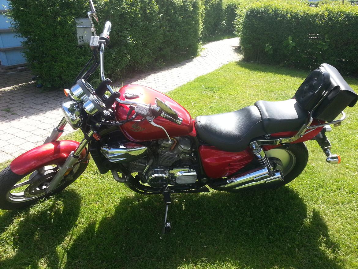 Honda vf 700 super magna billede 3