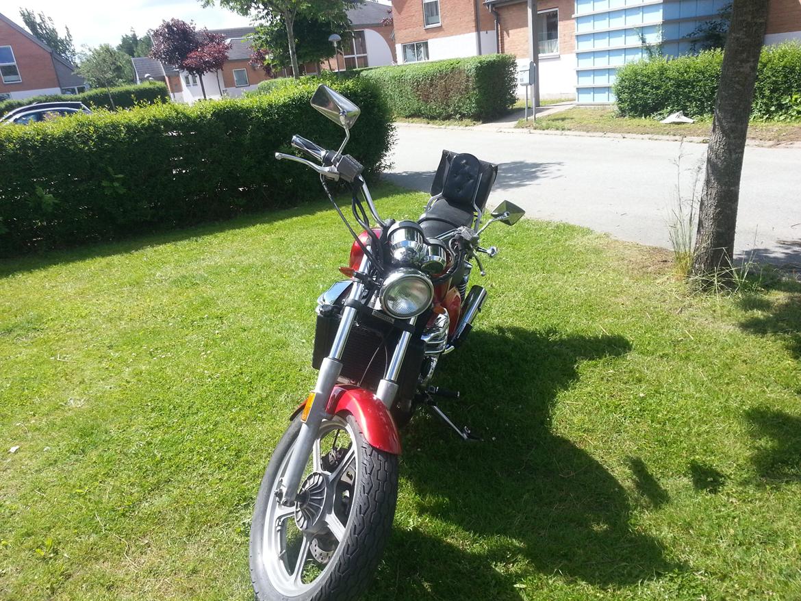 Honda vf 700 super magna billede 4