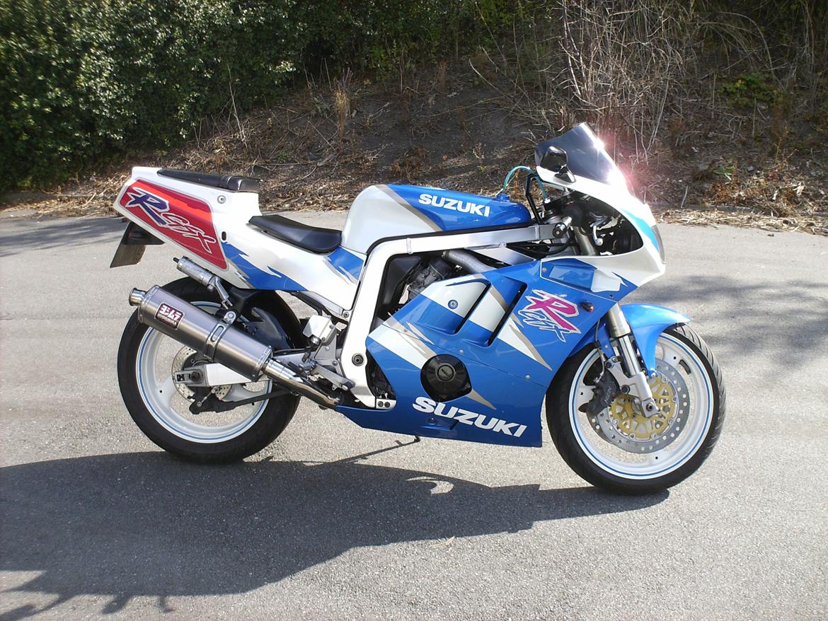 Suzuki GSXR-400 billede 2