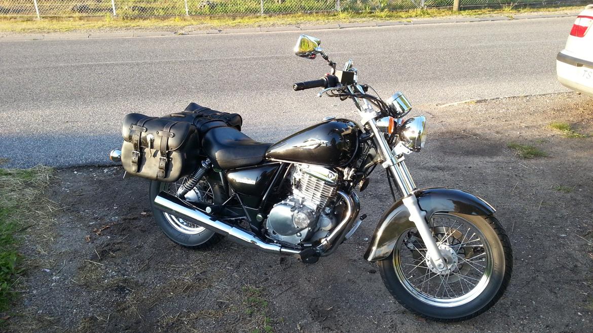 Suzuki GZ 250 Marauder SOLGT billede 9