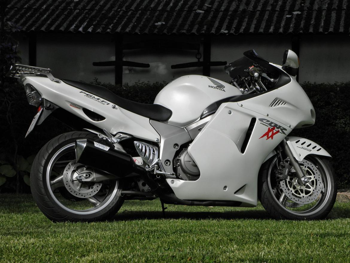 Honda CBR 1100XX Super Blackbird billede 1