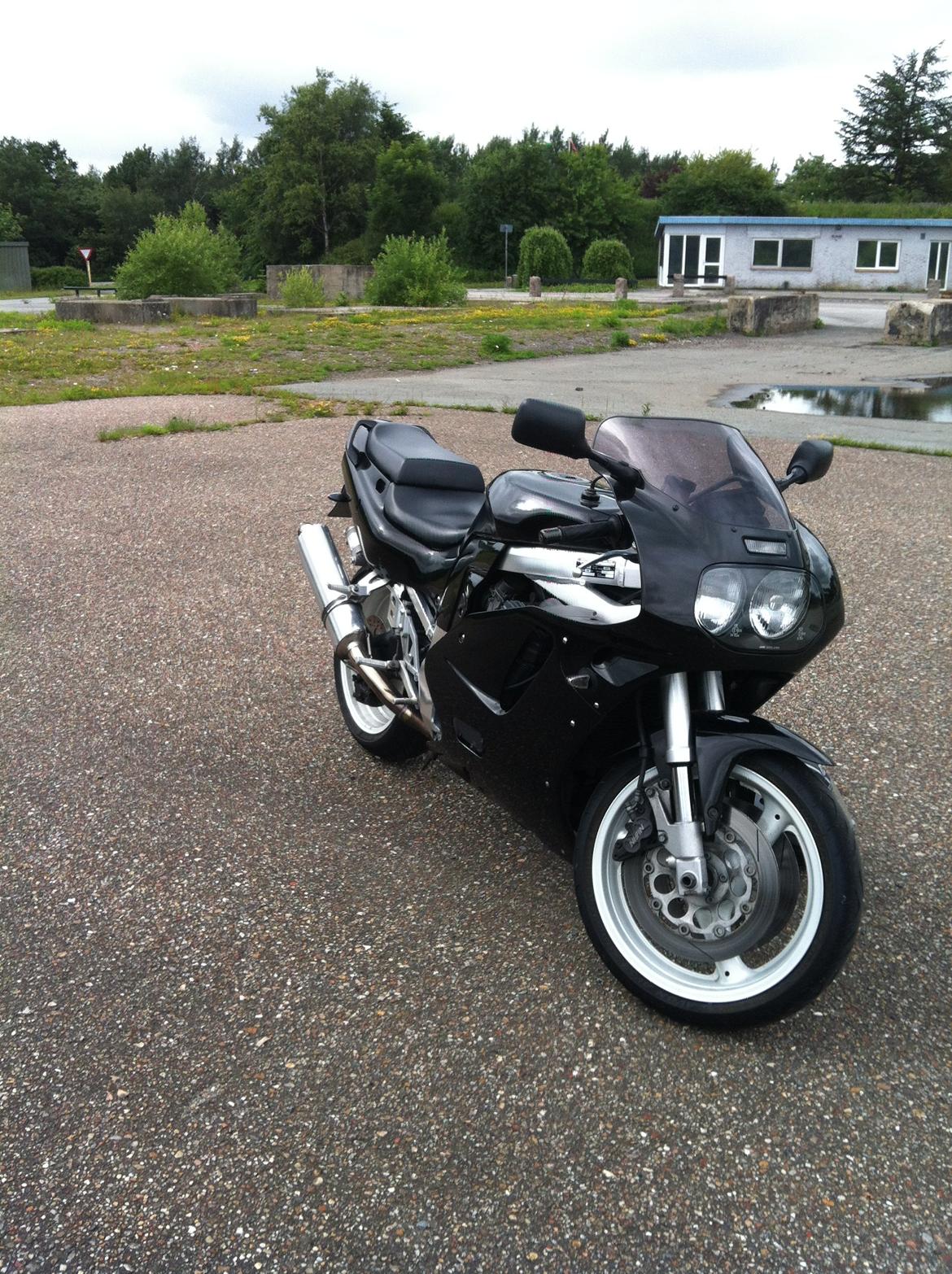 Suzuki GSXR 750W billede 5