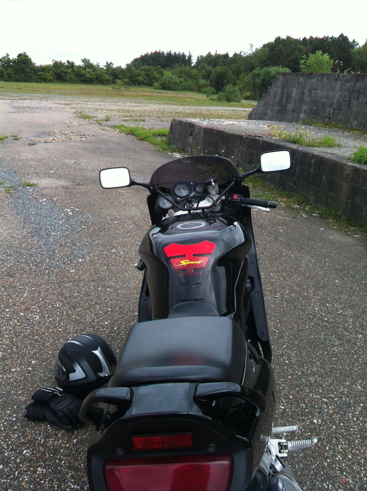 Suzuki GSXR 750W billede 7