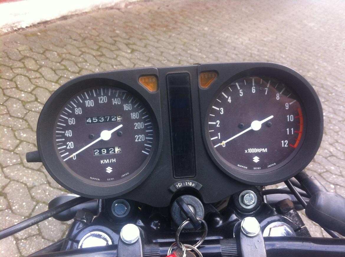 Suzuki GS 550 billede 4