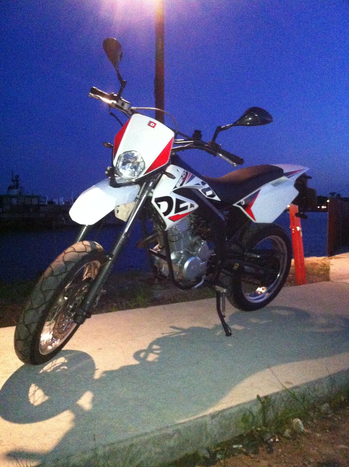 Derbi senda baja 125 super motard billede 13