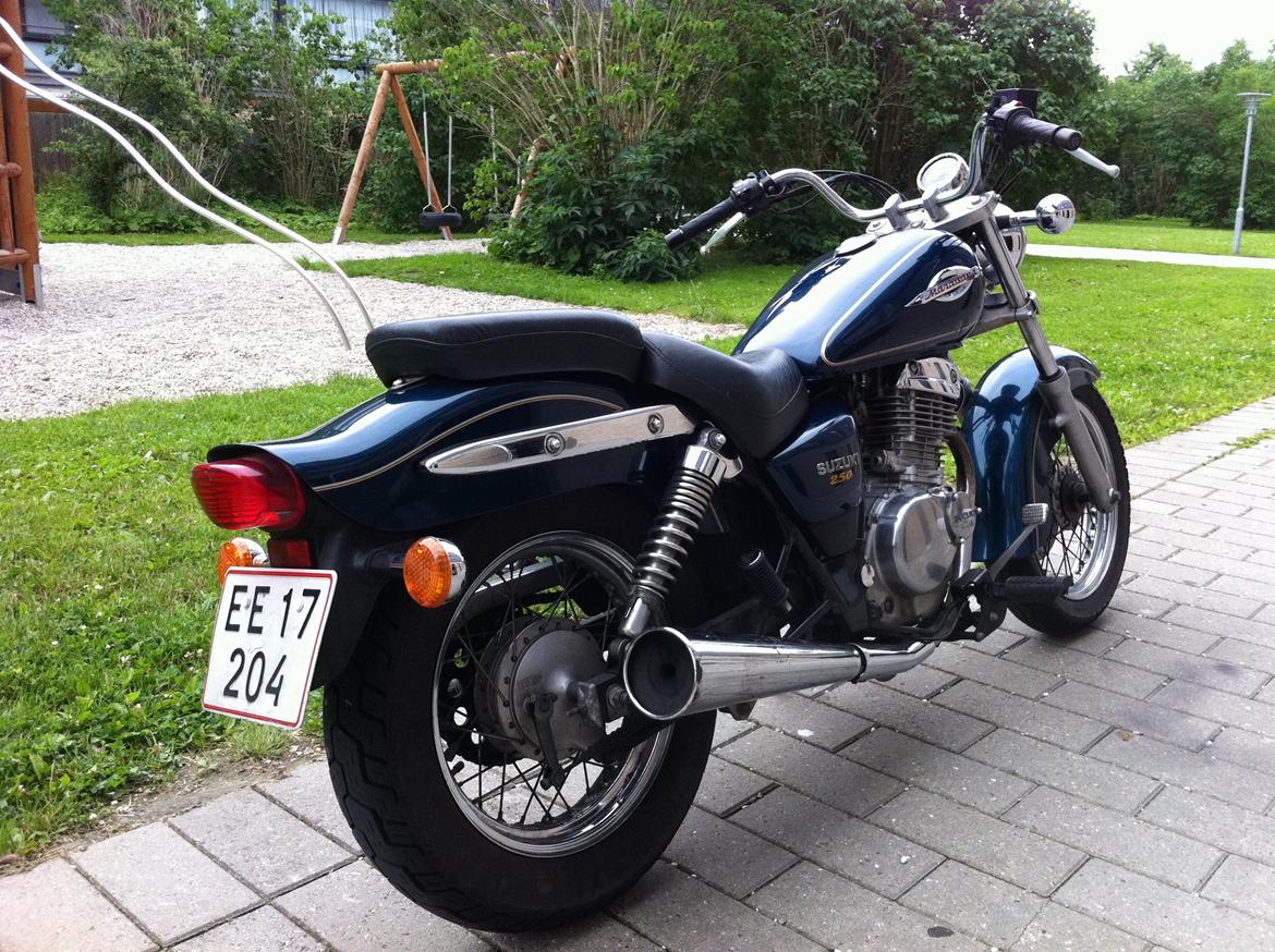 Suzuki GZ 250 Marauder billede 3