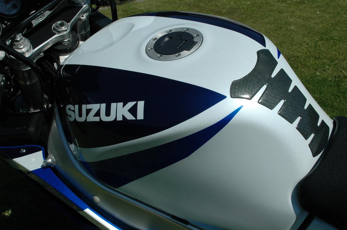 Suzuki GSX-R 750 SRAD (X) billede 6