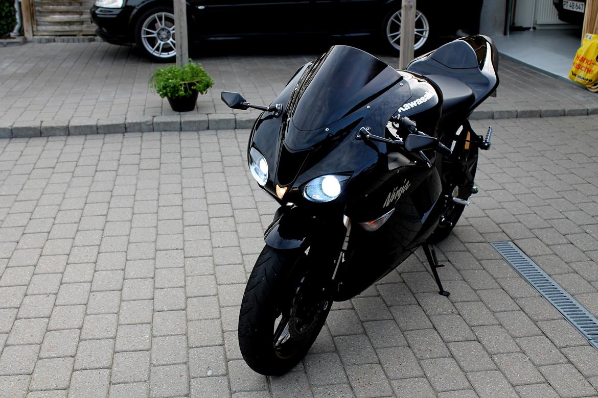 Kawasaki Ninja ZX6R - The Black Pearl!!! billede 18