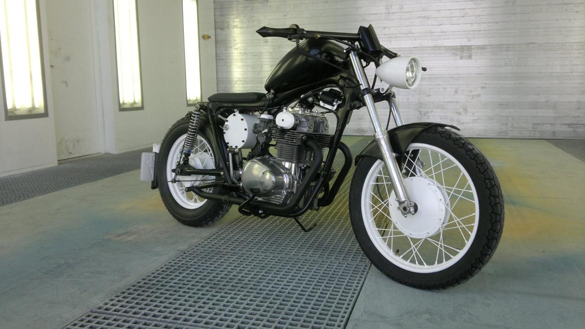 Honda CB350 Twin Bobber billede 3