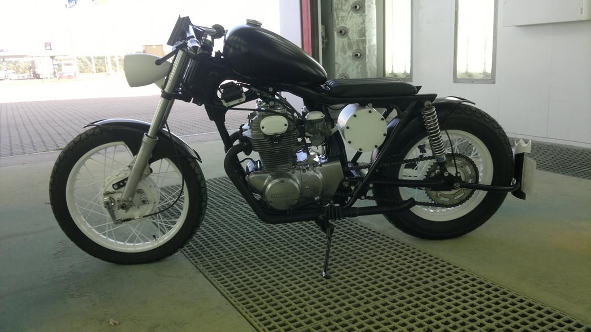 Honda CB350 Twin Bobber billede 4