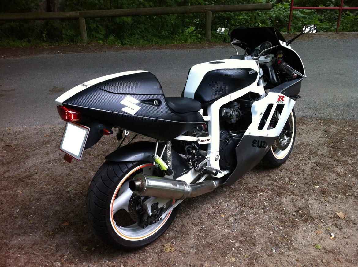 Suzuki GSX-R750 billede 5