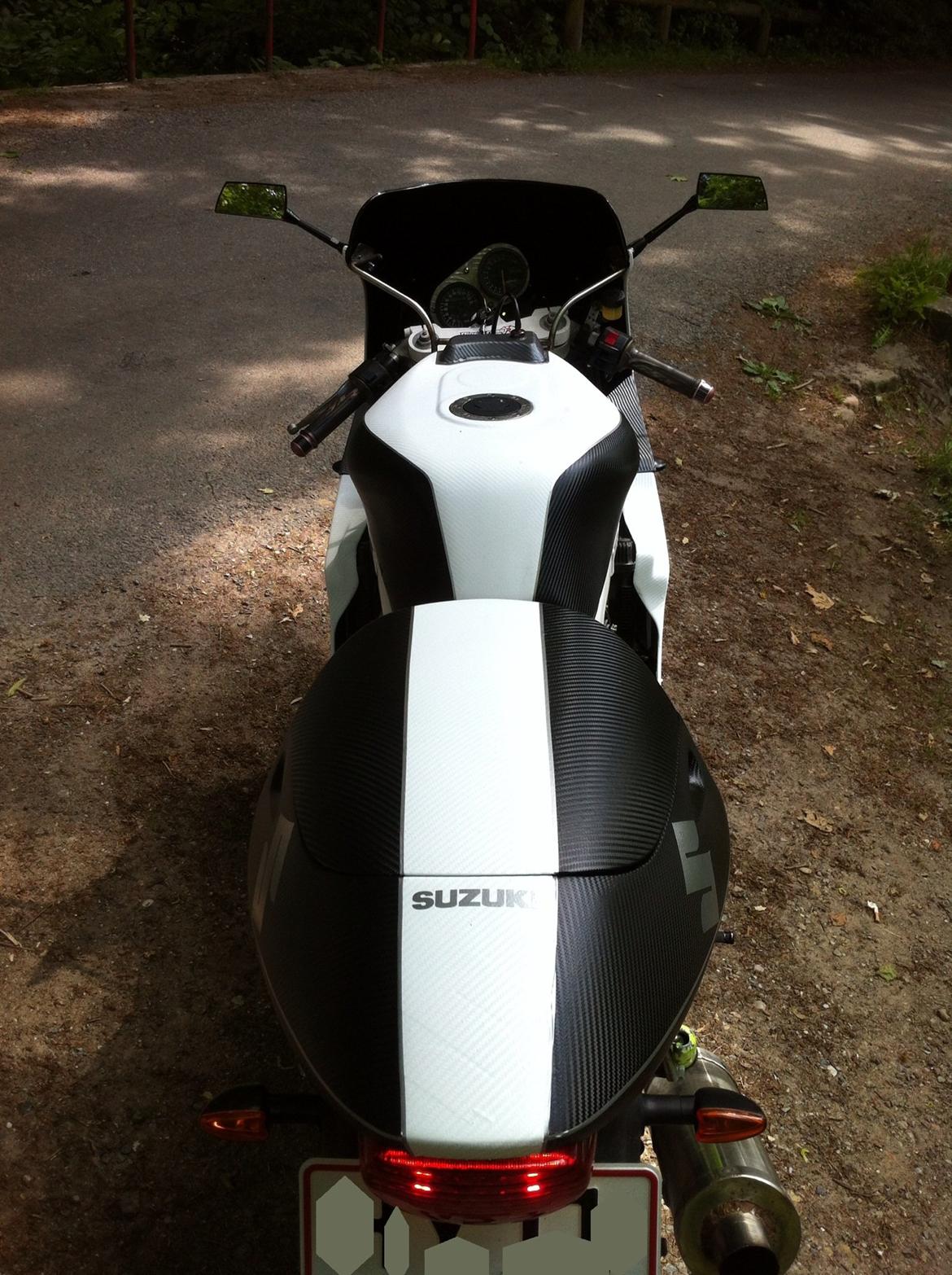 Suzuki GSX-R750 billede 9