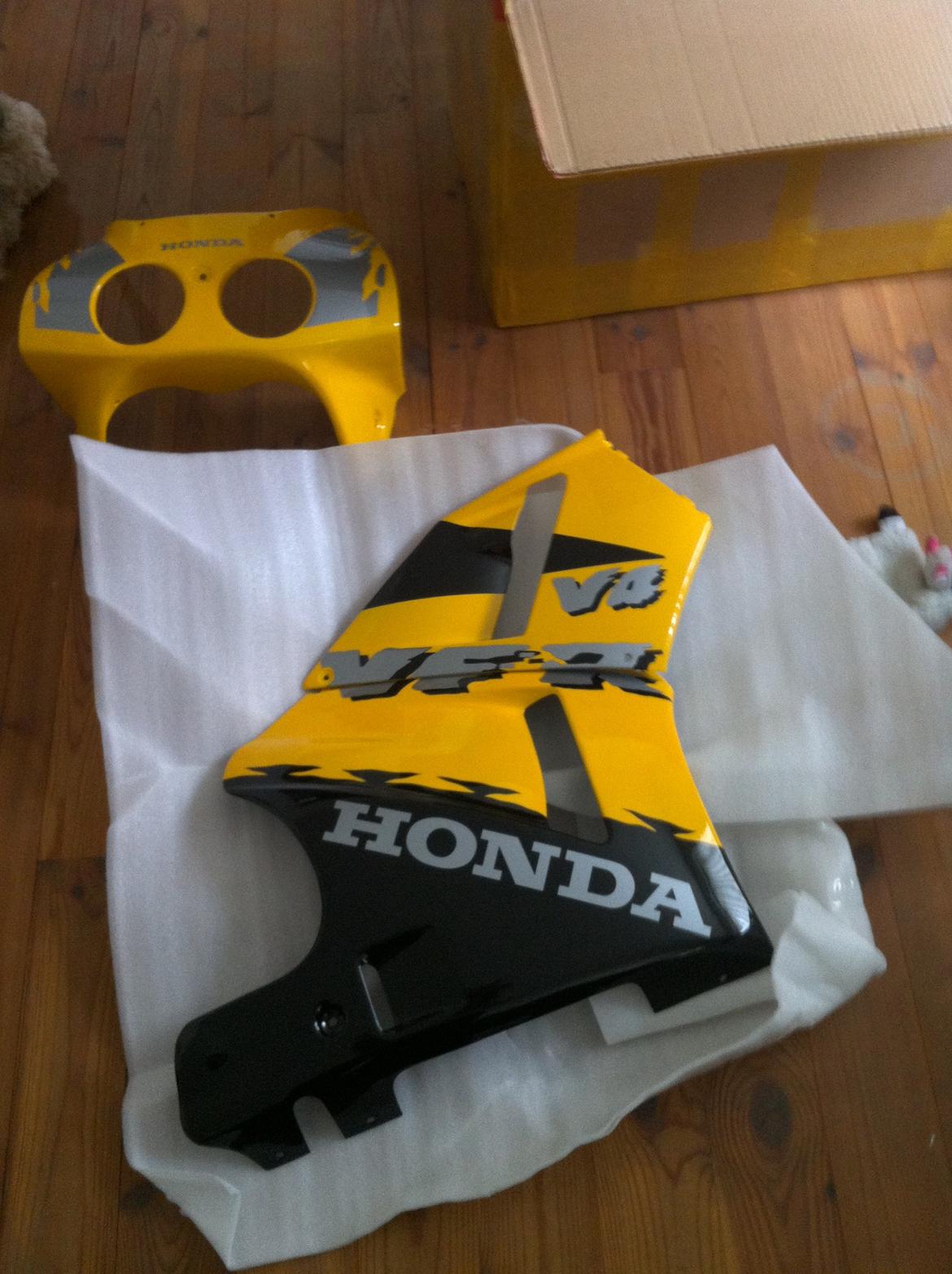 Honda VFR 400 R NC30 - Ny kåbe sæt billede 9