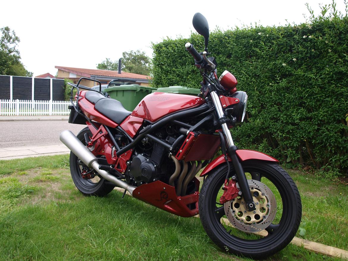 Suzuki GSF Bandit 400 [SOLGT] billede 1