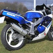 Suzuki GSX-R 400R SOLGT