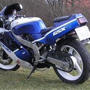 Suzuki GSX-R 400R SOLGT