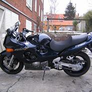 Suzuki GSX 750 F 