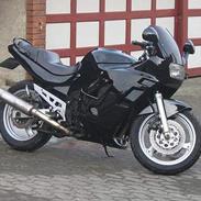 Suzuki GSX 600 F [Thisted]