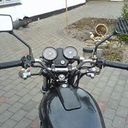 Suzuki gs 400