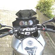 Suzuki DL 650K4 V-Strom