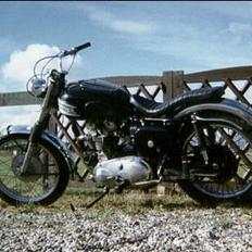 Triumph TR5 Trophy