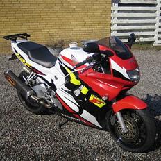 Honda cbr 600 f3