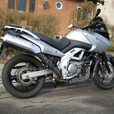 Suzuki DL 650K4 V-Strom