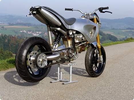 Yamaha XT660X **SOLGT** - 1000ccm V2, 135kg billede 12