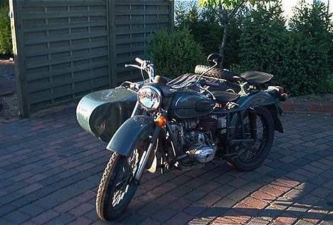 Ural 650(SOLGT) billede 1