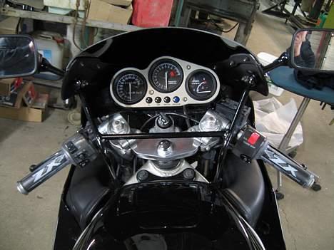 Kawasaki ZX-6R (SOLGT) billede 11