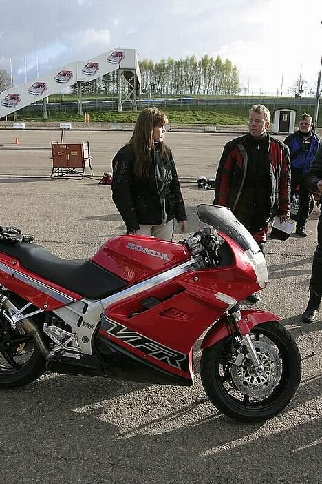 Honda CBR 1000 RR Fireblade billede 2