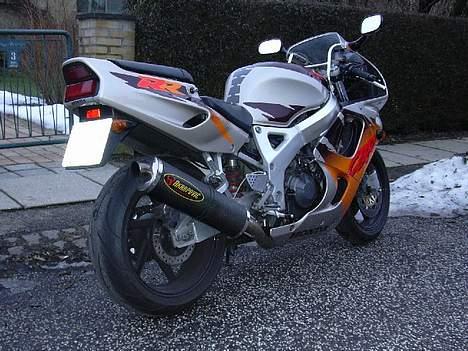 Honda CBR 900  Fireblade SOLGT billede 11