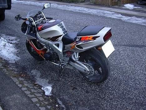 Honda CBR 900  Fireblade SOLGT billede 13