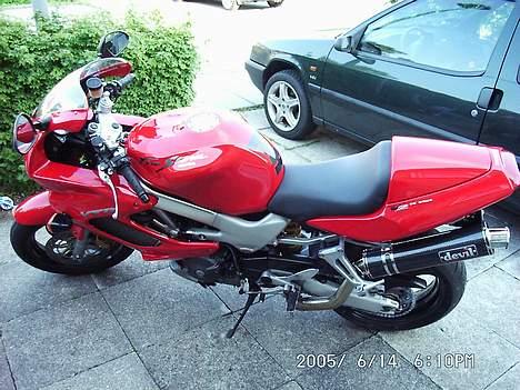 Honda VTR 1000 Fire storm billede 7