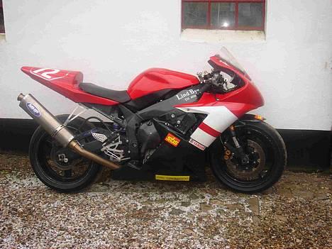 Yamaha YZF-R1 - Gammel maling billede 3