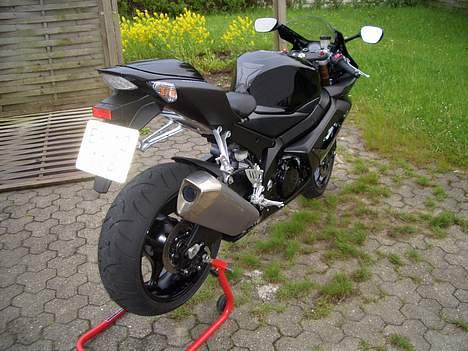 Suzuki Gsx-r 1000 K-5 billede 2