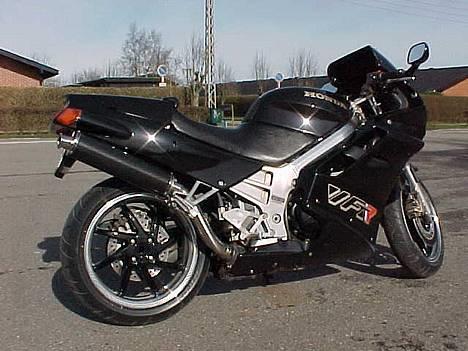 Honda VFR 750  RC 36-1 SOLGT billede 1