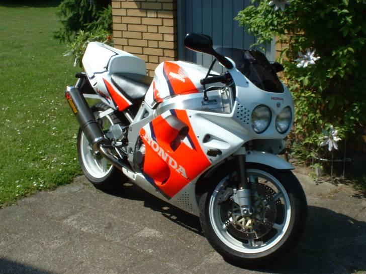 Honda Fireblade Kaput... billede 2