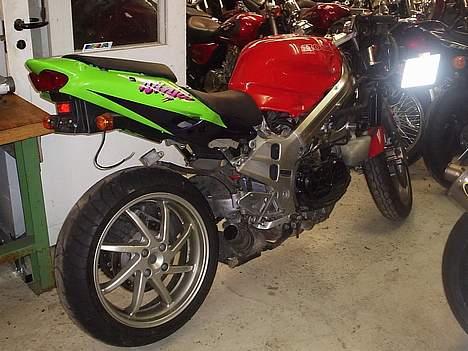 Honda VFR750 Ninja billede 1