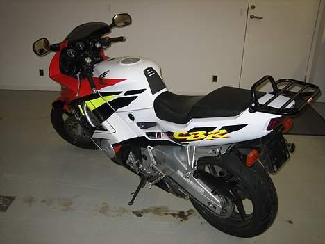 Honda cbr 600 f3 billede 4