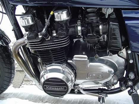 Kawasaki Z750E - Motor nymalet og poleret - skal blot have skiftet en skrue eller to billede 4