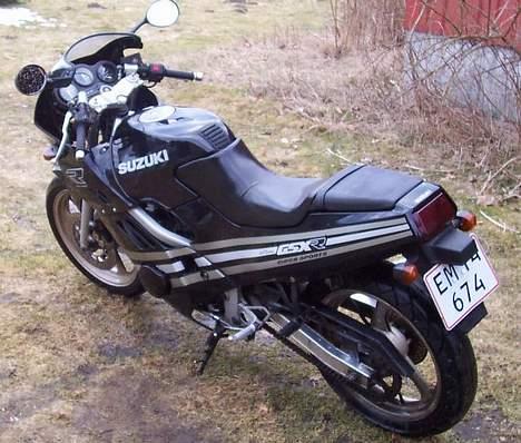Suzuki GSXR 250 billede 3