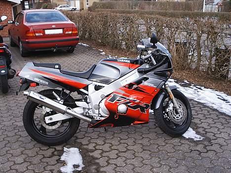 Yamaha FZR 600 US - Solgt billede 2