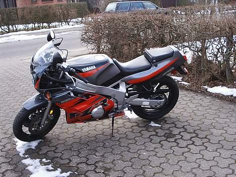 Yamaha FZR 600 US - Solgt billede 4