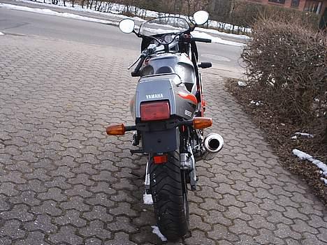Yamaha FZR 600 US - Solgt - Jeg ved ikke rigtigt om jeg sku sætte en YZF 750 R´er baglygte på....  billede 5